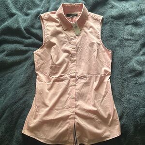 NWT sleeveless collared shirt
